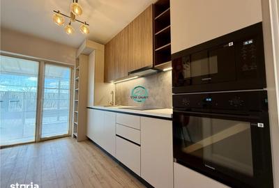 Apartament cu 3 camere decomandat în Cornișa