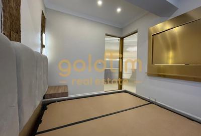 STUDIO SUPERB/DESIGN UNIC/PIPERA OMV/MOBILAT SI UTILAT - 12