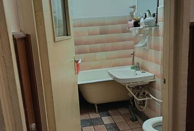 Apartament cu 3 camere decomandat în Central - 4