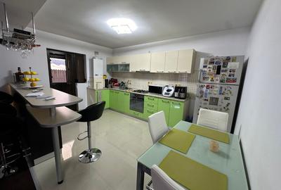 [SECTOR 3] Vila P+1+M cu 5 camere, Teren 182 mp - MOBILATA - - 10