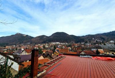 Apartament cu 4 camere decomandat, mobilat în Schei - 17