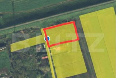 Teren intravilan, de vanzare, 2100 mp, zona Vetis - 2