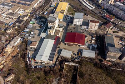Spațiu industrial, de 3,552 mp, în Aurel Vlaicu - 3