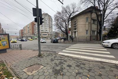 Spațiu comercial, de 151 mp, în Central - 16