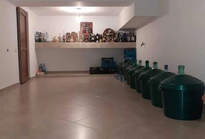 Casă cu 4 camere în Caracal - 8