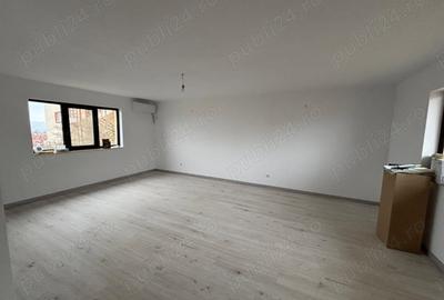 Casă cu 4 camere în Cetate - 2