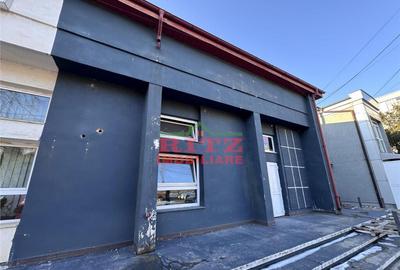 Spațiu comercial, de 161 mp, în Central - 6