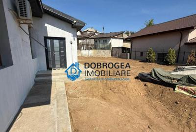 Casă cu 4 camere cu Teren 646 Mp în Central - 2