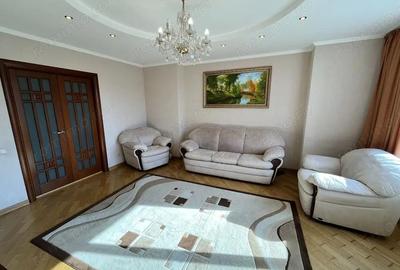 Apartament cu 2 camere decomandat în Circumvalațiunii - 8