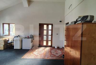 Casă cu 4 camere în Comșești - 2