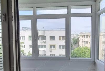 Apartament cu 3 camere decomandat în Aviației - 4
