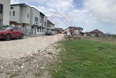 Teren de 520 mp, în Central - 3