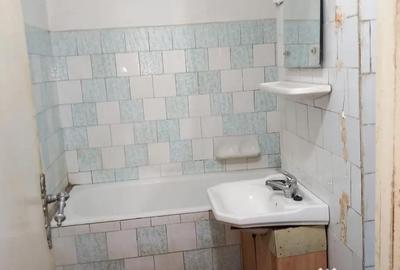 Apartament cu 2 camere decomandat în Central - 1