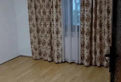 3 camere decomandat , parter cu balcon , Brosteni - 4