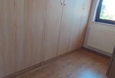 Casă individuală cu 5 camere cu Canalizare în Vitan - 11