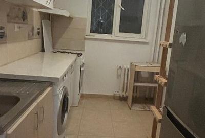 Apartament cu 2 camere semidecomandat în Iancului