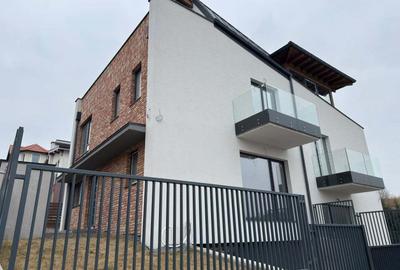 Duplex de inchiriat 4 camere, garaj subteran, zona Calea Turzii - 1