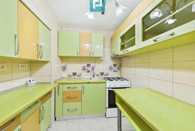 Apartament 4 camere, Bulevardul Revolu?iei - 2