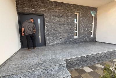 Casă individuală cu 4 camere cu Canalizare în Domnești - 9