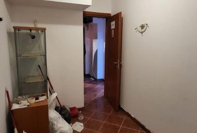 Apartament cu 2 camere decomandat în Tineretului - 8