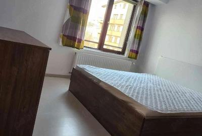 Apartament cu 2 camere semidecomandat în Gorjului
