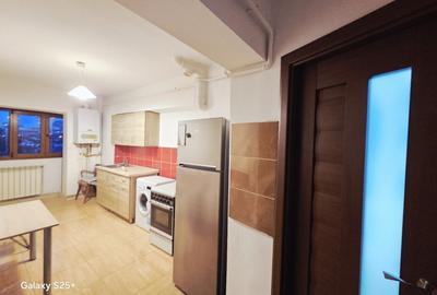 Ap 1 cam D, Gara, vis a vis Mc donalds - 8