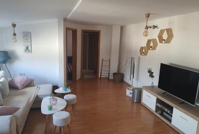 Apartament cu 4 camere decomandat în Central - 3