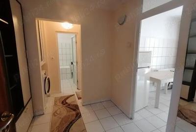 Apartament cu 2 camere decomandat, mobilat în Traian - 12