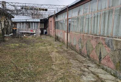 Casă cu 3 camere în Central - 2