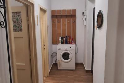 Apartament cu 2 camere decomandat în Central - 2