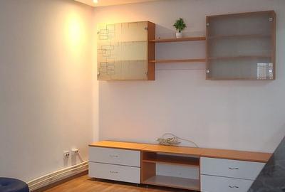Apartament cu 3 camere decomandat în Micro 20 - 5