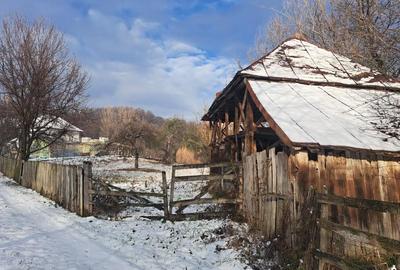 Teren de 1860 mp, în Curăturile - 6