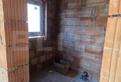 Casă cu 3 camere în Unirea - 2