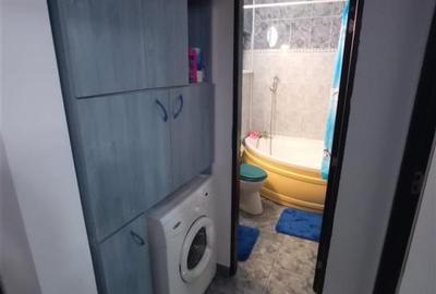 Apartament cu 4 camere semidecomandat, mobilat în Podu Roș - 10