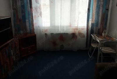 Apartament cu 3 camere decomandat în Central - 3