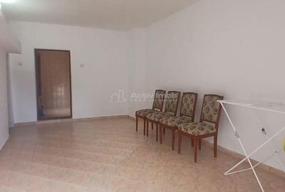 Casă cu 4 camere în Valea - 10