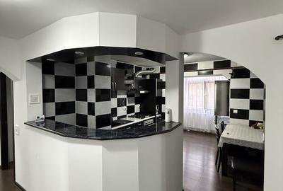 Apartament cu 3 camere decomandat în Sârbi - 3