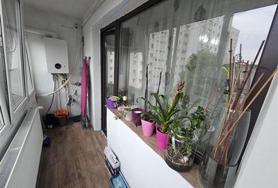 Apartament cu 2 camere semidecomandat, mobilat în Micro III - 10