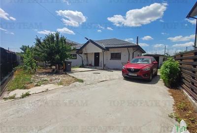 Vila individuala parter 3 camere cu teren 400mp intrare Domnesti