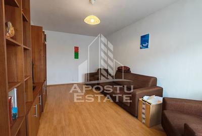 Apartament cu 3 camere decomandat în Torontalului - 9
