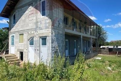 Casă individuală cu 6 camere în Exterior Est