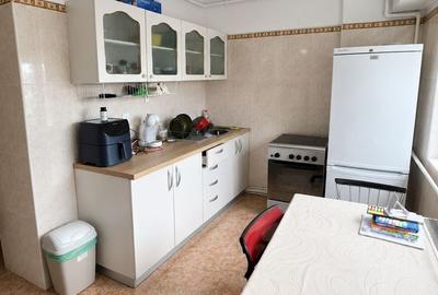 Apartament cu 2 camere decomandat în Între Lacuri - 5