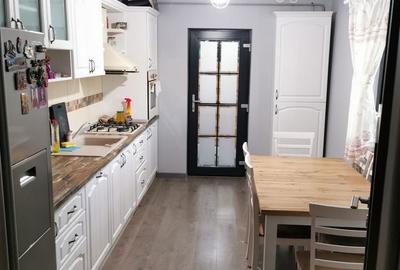 Casă cu 4 camere în Valea Lupului - 6