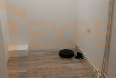 Garsonieră decomandată în Far - 2