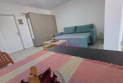 Garsonieră semidecomandată în Apărătorii Patriei - 2