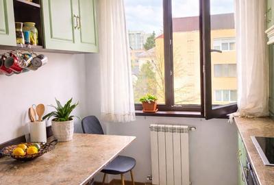 Apartament cu 3 camere semidecomandat în Ipotești - 2