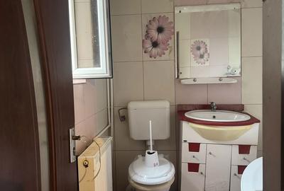 Casă cu 3 camere în Central - 2