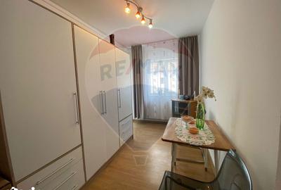 Apartament cu 3 camere decomandat în Central - 4
