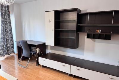 Garsonieră decomandată în Vitan Mall - 2