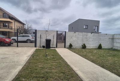 Casă cu 3 camere în Olteni - 17